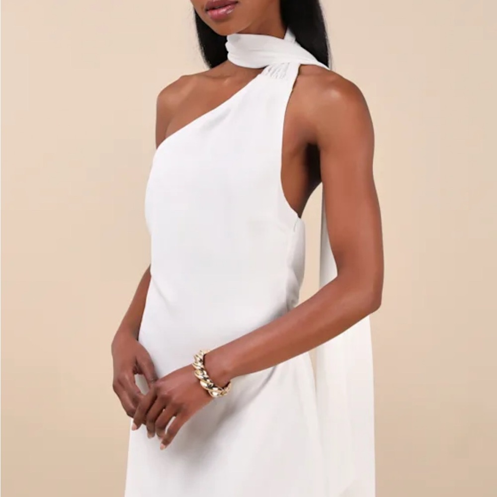Isloda Ivory One Shoulder Backless Sash Mini Dress